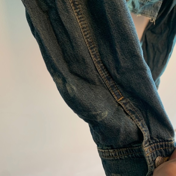 Cropped denim jacket - Picture 4 of 8